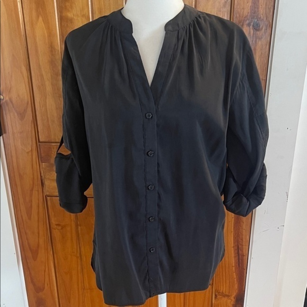 Cabi Lyric Blouse Top Small Black Convertible sleeves Small Modal button down